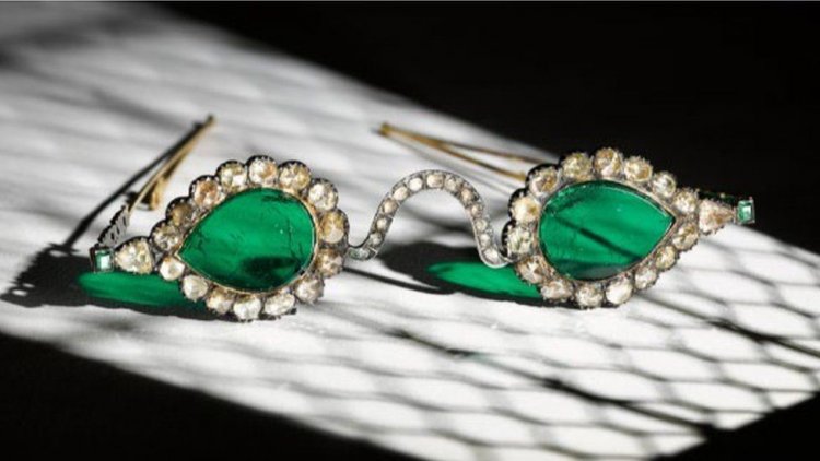 Rare Mughal era spectacles to be auctioned by Sotheby's