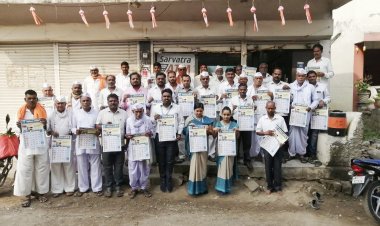 नेवासा तालुक्यातील बालाजी देडगाव येथे श्री संत नागेबाबा मल्टीस्टेट देडगाव   शाखेत श्री संत  नागेबाबा मल्टीस्टेट चे संस्थापक चेअरमन यांच्या मार्गदर्शनाखाली नागेबाबा विचारधन दिनदर्शिकेचे प्रकाशन करण्यात आले