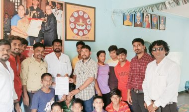 आमदार निलेश लंके यांचा वाढदिवस राष्ट्रवादी सामाजिक न्याय विभागाच्या वतीने विधायक कामाने केला साजरा.