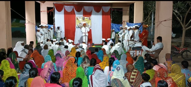 दोन वर्षाच्या खंडानंतर धामोरी गावामध्ये अखंड हरिनाम सप्ताह उत्साहात सुरुवात.