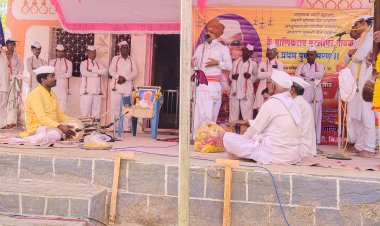 भारतीय पत्रकार संघाचे जिल्हाध्यक्ष कृष्णा गायकवाड यांच्या वडिलांचे प्रथम पुण्यस्मरण पिंप्रि अवघड येथे संपन्न.