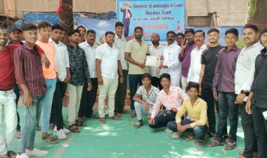 विश्वरत्न डॉ. बाबासाहेब आंबेडकर मित्रमंडळ डिग्रस येथे १३१ व्या जयंती निमित्त भव्य रक्तदान शिबिराचे आयोजन करण्यात आले .