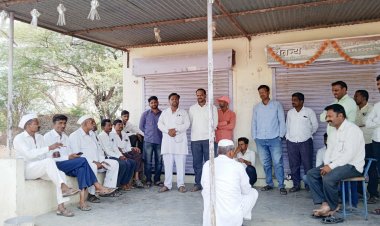 मंत्री गडाख पिता पुत्राला जीवे मारण्याचा कट रचला गेला या भ्याड कृत्यामुळे नेवासा तालुक्यासह बालाजी देडगावातही कडकडीत बंद.