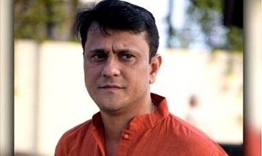 पोलीस आल्याचे समजताच हनुमान चालीसा वाजविण्याचे  आंदोलन करणारे मनसे कार्यकर्त्यांचे पलायन