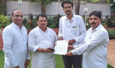 महाज्योतीच्या संघर्षाला विराम ;  आझाद मैदान मुंबई येथील लढ्याला पूर्णतः यश!