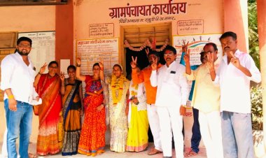 पिंप्री अवघड ग्रामपंचायतीच्या सरपंच पदी सौ. परविनबानो बादशहा शेख यांची बहुमताने निवड झाली आहे.