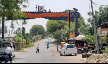 सरसेनापती माणकोजी दहातोंडे यांच्या गावी नवीन कमानीची उभारणी.