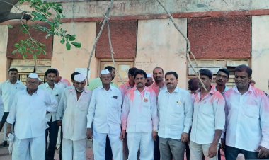 पिप्री अवघड वि.का.सोसायटीच्या निवडणुकीत सत्तारी-यांचा पराभव सुरेशराव लांबेचे बहुमत