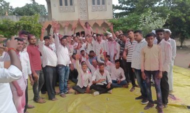 नामदार शंकररावजी गडाख  यांच्या मार्गदर्शनाखाली हनुमान शेतकरी विकास मंडळाचे वर्चस्व.बाभूळखेडाचे विद्यमान सरपंच ज्ञानेश्वर औताडे यांच्या कुशल नेतृत्वाखाली दणदणीत विजय