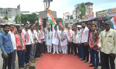 काँग्रेस पक्षाच्या राष्ट्रीय अध्यक्षा सोनिया गांधी यांच्या विरोधात ई.डी. च्या कारवाई निषेधार्थ श्रीरामपूर मध्ये आंदोलन..!!