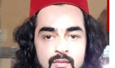 मुस्लिम धर्मगुरुची हत्या करणाऱ्या मारेकऱ्यास दोन गावठी कट्यासह पकडले , राहुरी पोलिसांची दमदार कामगिरी .