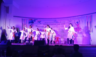 राहुरी तालुका प्रशासनाच्या वतीने म.फु.कृ.वि येथे स्वातंत्र्याचा अमृत महोत्सव वर्षानिमित्त शालेय सांस्कृतिक नृत्य स्पर्धेचे आयोजन .