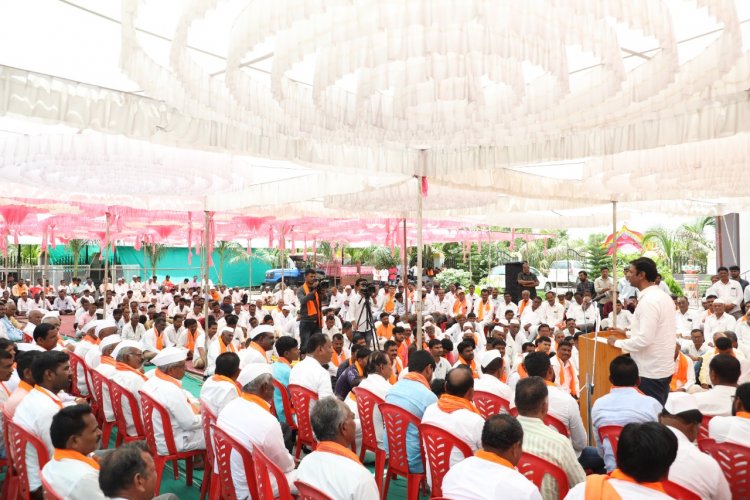 मोठ्या दिग्गजांचा आज शिवसेनेत पक्षप्रवेश, माजी मंत्री  शंकरराव गडाख यांच्या उपस्थितीत.