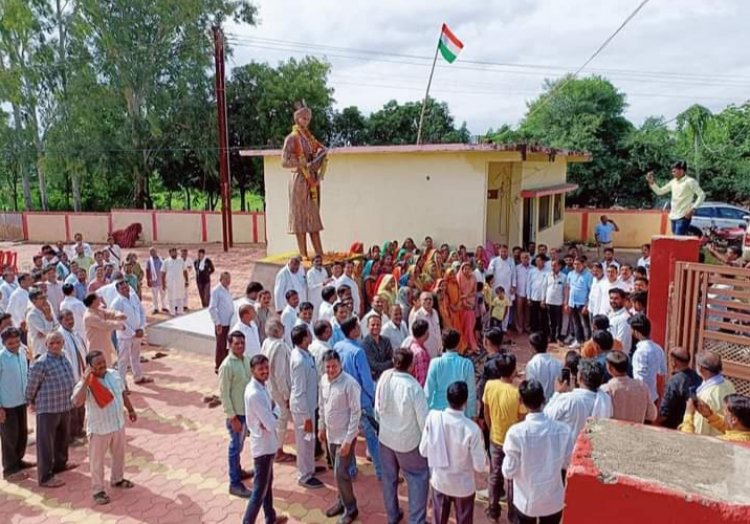 रानी अवंती बाई जयंती निमित्त ने लोधी समाजाने जन्मोत्सव साजरा करण्यात आला* 