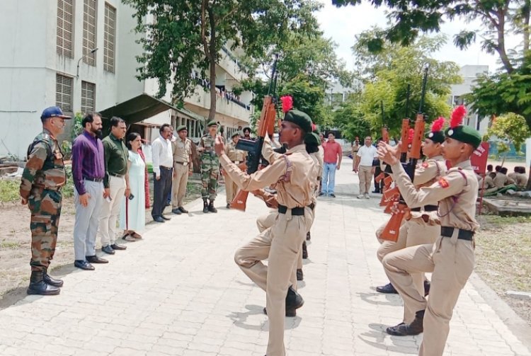 मानकापुर  क्रिड़ा स्टेडियम येथे  ' 20 महाराष्ट्र बटालियन एनसीसी '  चा निवासी कॅम्प*