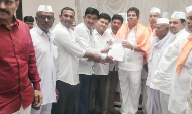 खासदार सदाशिव लोखंडे यांच्याकडे महा पावन गणपती व बालाजी मंदिर देडगाव या तीर्थक्षेत्राकरिता  खासदार  निधीसाठी ग्रामस्थांची मागणी.