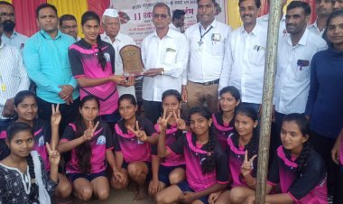 चाइल्ड करिअर इंग्लिश स्कूल सलबतपुरच्या ज्युनियर कॉलेज च्या संघाची जिल्हास्तरीय स्पर्धेसाठी निवड.