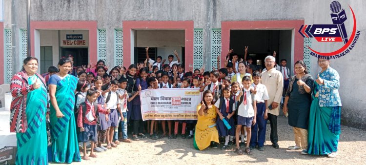 बालहक्कदिना निमित्त जिला परिषद शाळा - कळमेश्वर येथे  कैलाश सत्यार्थी चिल्ड्रेन फाऊंडेशन व महीमा बहुउद्देशीय सामाजीक संस्था यांच्याद्वारे मार्गदर्शन कार्यक्रम करण्यात आले .