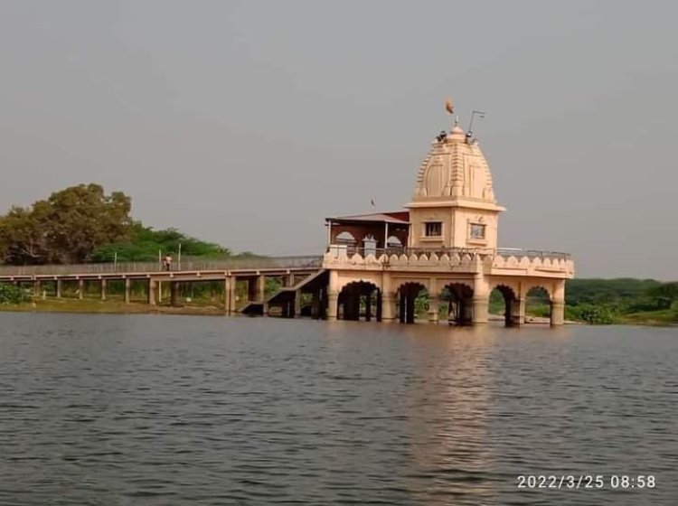 बहिरवाडीच्या प्रसिद्ध काळभैरवनाथ देवस्थानचा ब वर्गामध्ये समावेश करण्यासाठी पालकमंत्र्यांकडे पाठपुरावा करणार - माजी सरपंच सुनील हारदे .