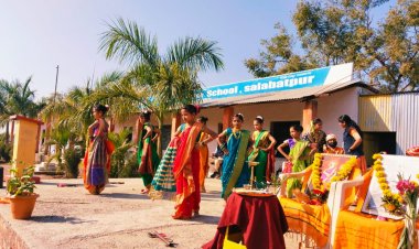 चाइल्ड करिअर इंग्लिश स्कूल अँड ज्युनिअर कॉलेज सलबतपुर येथे राजमाता जिजाऊ व स्वामी विवेकानंद यांची जयंती साजरी