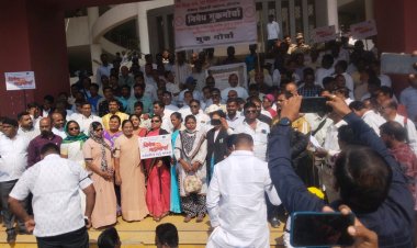 ख्रिश्चन धर्मगुरूवर होणारे हल्ले व धर्मांतराच्या नावाखाली होणारी विनाकारण बदनामी निषेधार्थ सकल मुकमोर्चा  शांततेत यशस्वी.