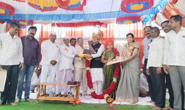 देडगाव येथील अहिल्याबाई होळकर शाळेतील तज्ञ शिक्षक शरद कराळे सर यांचा सेवापुर्ती सोहळा संपन्न.