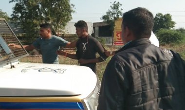 चोरीच्या कंटेनरचा पिंप्री अवघड मध्ये थरार,चार आरोपी गजाआड एक फरार .