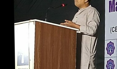 थोर पुरुषांच्या चरित्राचा अभ्यास नसल्याने समाज अधोगती कडे -अभिनेते शरद पोंक्षे .