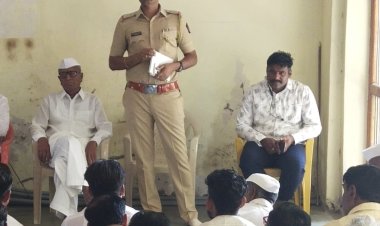 खेडले परमानंद येथे स. पोलीस निरीक्षक माणिक चौधरी यांच्या प्रमुख उपस्थितीत ग्रामस्थांच्या वतीने शांतता समितीची बैठक संपन्न.