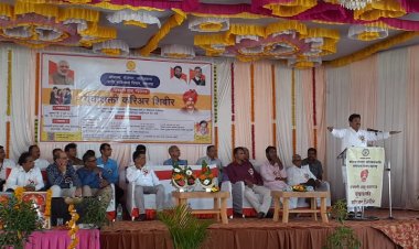 श्रीरामपूर - दिनांक  ९ जुन २०२३ रोजी शासकीय आय.टी.आय.श्रीरामपुर यांचे वतीने छत्रपती राजश्री शाहू महाराज युवाशक्ती करिअर शिबिर समुपदेशन मेळावा  प्रियदर्शनी इंदिरा गांधी  मंगल कार्यालय श्रीरामपूर येथे यशस्वीरित्या संपन्न