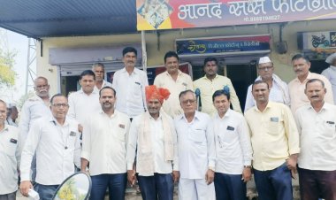 सामाजिक कार्यकर्ते संतोषराव तांबे यांच्या वाढदिवसानिमित्त विविध ठिकाणी सन्मान.