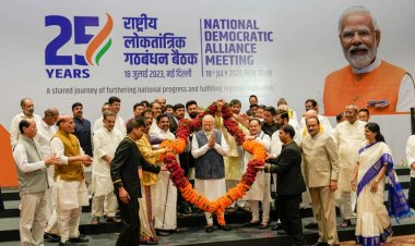 एनडीए के संकल्प पत्र में कहा गया है कि पीएम नरेंद्र मोदी के नेतृत्व में 2024 के लोकसभा चुनाव में बड़ा जनादेश हासिल करेगा।