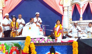 समाजाने संतजीवनाचा अभ्यास करणे हि या घडीची  गरज आहे.     आचार्य डॉ शुभम महाराज कांडेकर