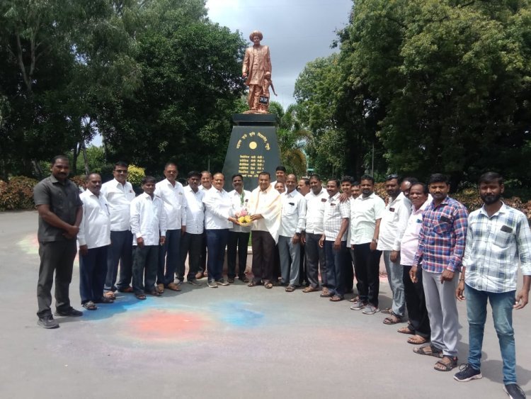 अहमदनगर जिल्ह्यातील ता.राहुरी डिग्रस येथील प्रकाशजी तारडे सर यांची मुख्याध्यापक पदी नियुक्ती .