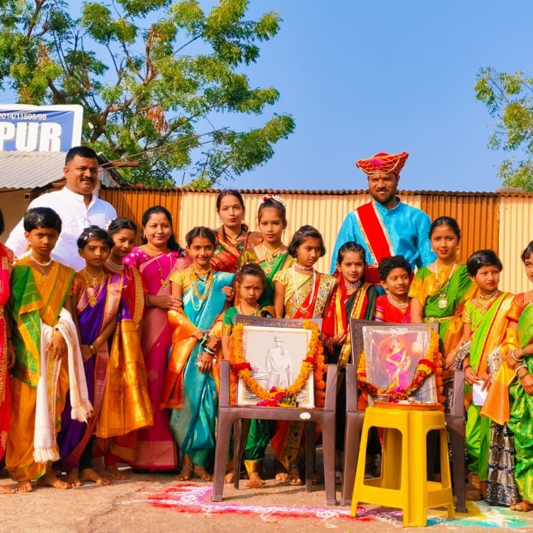 चाईल्ड करियर इंग्लिश स्कूल मध्ये राजमाता जिजाऊ व स्वामी विवेकानंद जयंती साजरी.