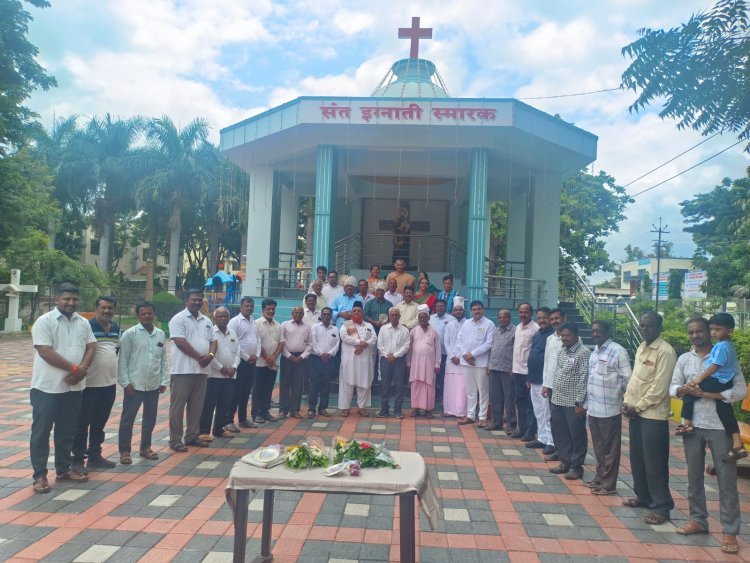 श्रीरामपूर  येथील संत लोयोला सदनमध्ये सर्वधर्मीय धर्मगुरूंच्या उपस्थितीत संत इग्नाती लोयोलोकर यांचा सण साजरा करण्यात आला.