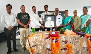 कोणत्याही नोकरीची सुरुवात आणि सेवापूर्ती हसतमुखाने स्वीकारावी- प्राचार्य के एल वाकचौरे.  राजेंद्र आव्हाड यांनी ३० वर्ष केली ज्ञान मंदिरात विद्यार्थ्यांची सेवा!!!