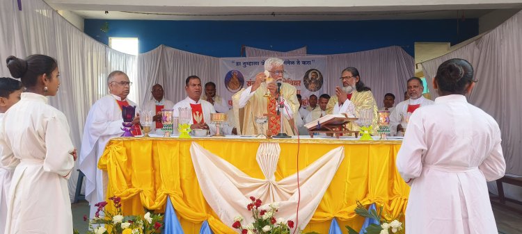 संत फ्रान्सिस झेवियर व पवित्र मारिया माता यात्रा मोहोत्सव मोठ्या भक्ती भावाने व आनंदी वातावरणात साजरा.