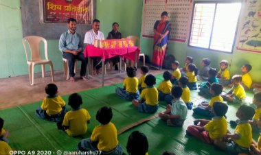 शिवांकुर विस्डम स्कूल येथे आरोग्य शिबिराचे आयोजन,विद्यार्थ्यांच्या बौद्धिक विकासाबरोबर शारीरिक आरोग्य चांगले असावे - डॉ.प्रकाश पवार