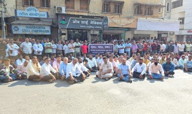 नगरपालिकेवर अतिक्रमणविरोधी मोर्चा – व्यापाऱ्यांचा संताप