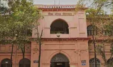 संभाजीनगरचे मुख्य कार्यकारी अधिकारी विकास मीना यांच्यावर गुन्हा दाखल करण्याचे हायकोर्टाचे आदेश मात्र महाराष्ट्र शासनाने प्रमोशनवर केली बदली .