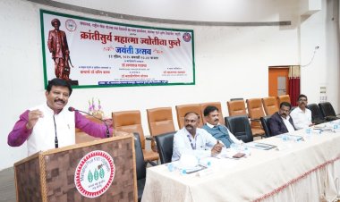 क्रांतीसुर्य महात्मा ज्योतिबा फुले यांची १९८ वी जयंती म.फु.कृ.विद्यापीठ राहुरी येथे उत्साहात साजरी.