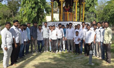 लोहगाव येथे महामानवास विनम्र अभिवादन: निबंध स्पर्धा, वकृत्व स्पर्धा, पूजन व भव्य मिरवणूक..