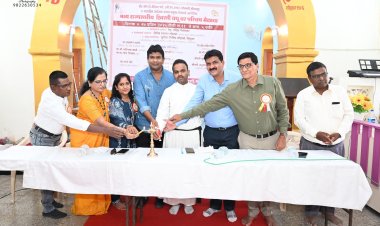 दोन अपूर्ण व्यक्तींचे एकनिष्ठ होऊन जीवनात पूर्णतःआणण्याचा संकल्प म्हणजेच विवाह होय, असे प्रतिपादन सुप्रिया निमिष लोहाळे यांनी केले.