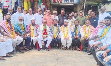 श्रीराम तरुण मंडळातर्फे श्रीरामपुरातील हज यात्रेकरूंना निरोप,  शहरातील सलोखा कायम राहण्यासाठी प्रार्थना करण्याचे आवाहन.