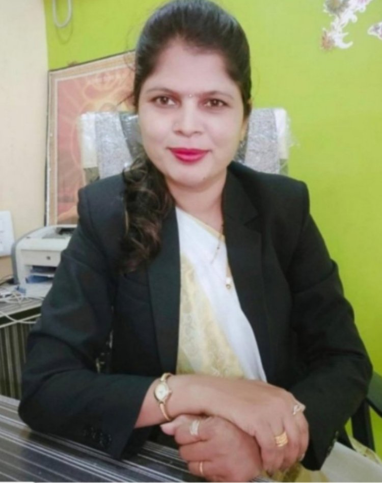 उंबरे येथील आरोपीस तीन उल्पवयीन मुलींशी अश्लील कृत्य करण्याच्या कारणांवरून ४ वर्ष सक्तमजुरी व तीन हजार रू. दंडाची शिक्षा.