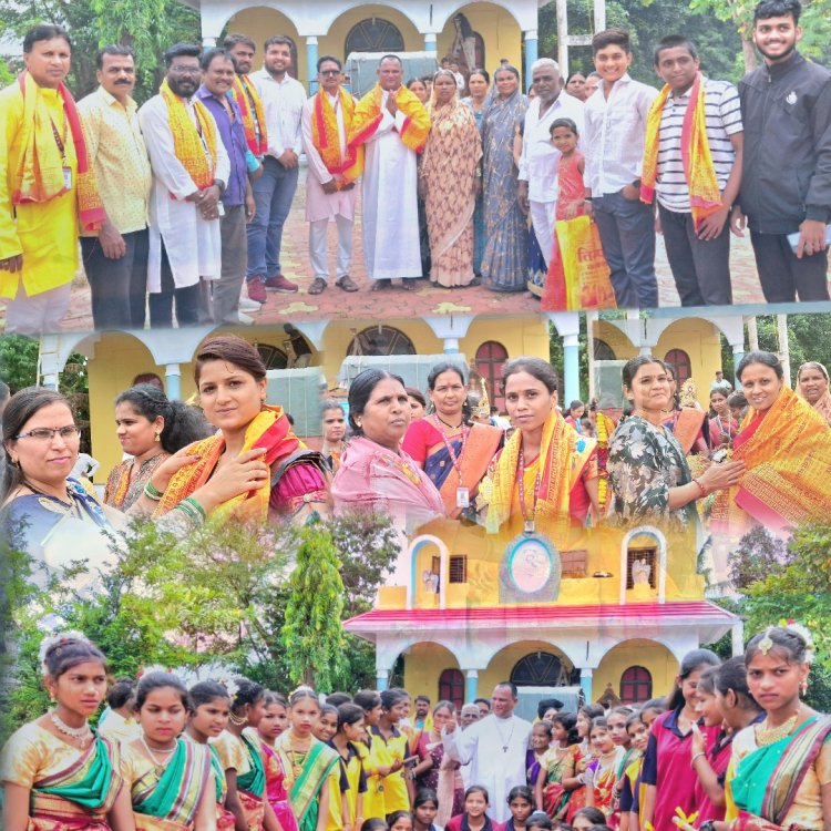 आषाढी एकादशी निमित्त निघालेल्या शालेय दिंडीचे अशोकनगर नित्य सहाय्यकारी माता चर्चच्या वतीने भव्य स्वागत