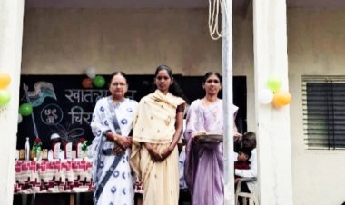 भेंड्यात ध्वज पूजनाचा मान एकल महिलांना : नेवासा तालुक्यातून ग्रामपंचायतचे अभिनंदन