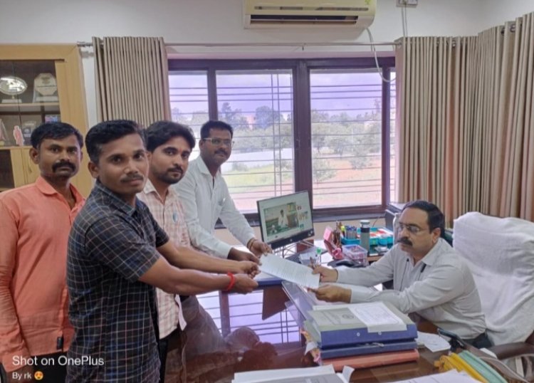 कृषि पदविका धारकांना नोकर भरतीत प्राधान्य देण्याबाबत कृषिमंत्री व कृषि विभागास दिले निवेदन .