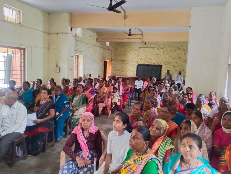 संत फ्रान्सिस झेवियर कॅथोलिक चर्च टिळकनगर येथे जेष्ठ नागरिक मेळावा संपन्न